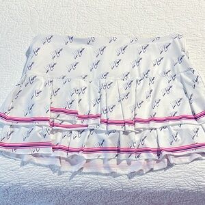 NWT LUCKY IN LOVE SIGNATURE PLEAT TIER SKIRT